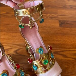 crowned charmer platform heels